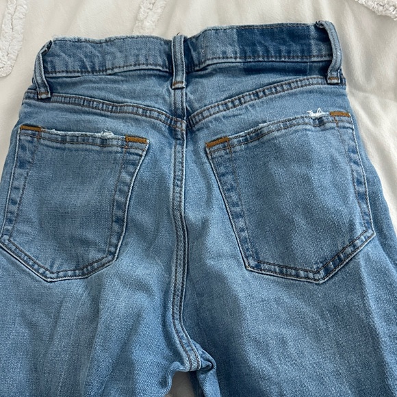 Abercrombie and Fitch Classic High-Rise Straight Leg Women’s Jeans - Blue - Picture 4 of 5